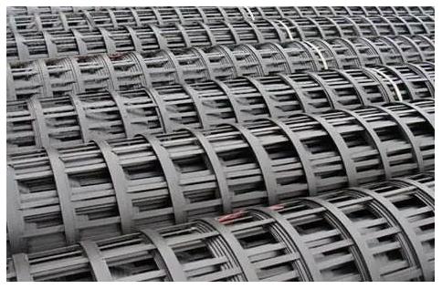 鋼塑土工格柵施工選材